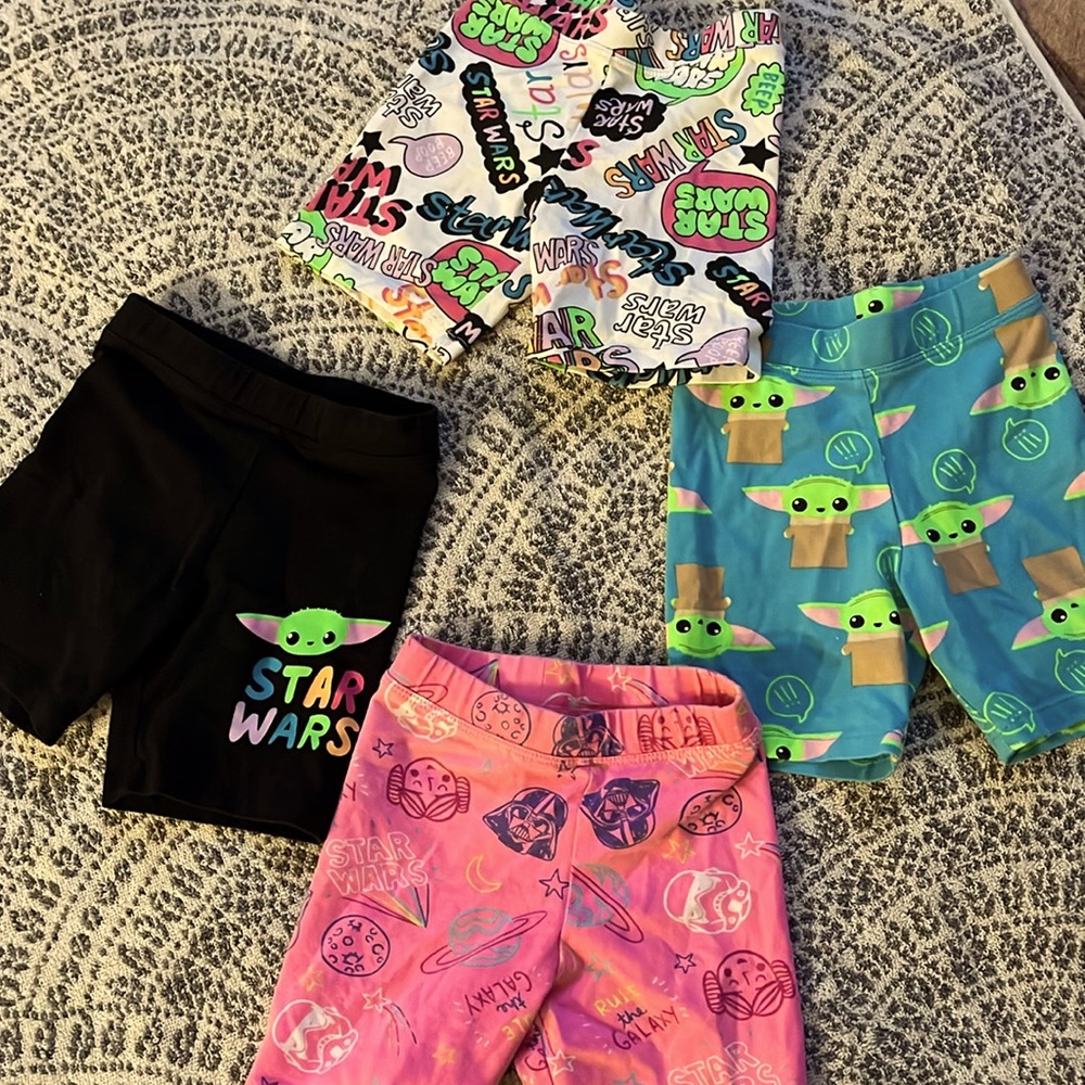 Star Wars Toddler Girl 4 shorts- size XS 4/5